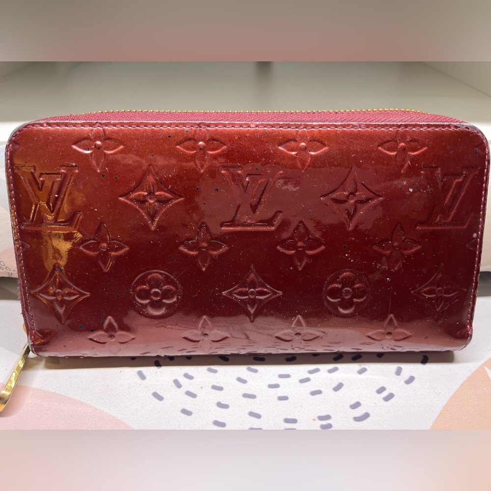 Louis Vuitton Burgundy Vernis Zip Wallet (COA included)